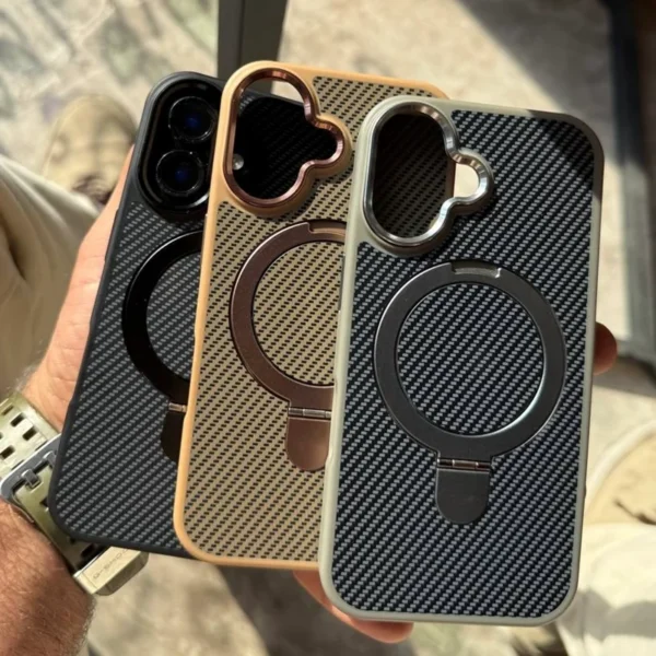 قاب grips carbon مناسب ایفون 13 پرو