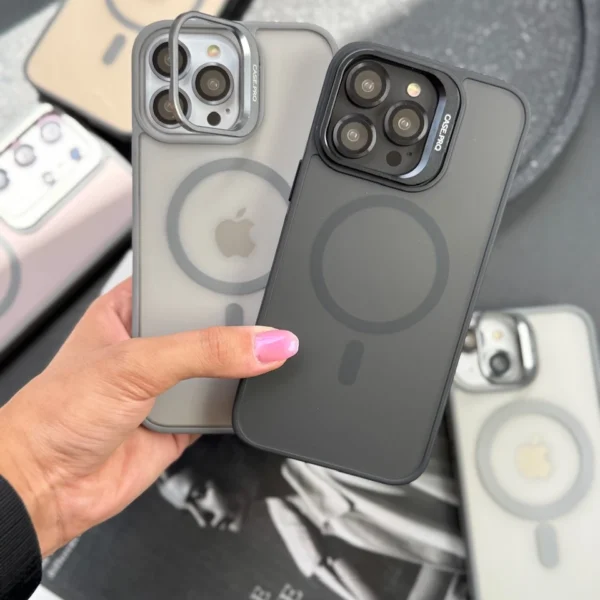 قاب MagSafe with Lens CasePro Matte مناسب آیفون 16 نرمال