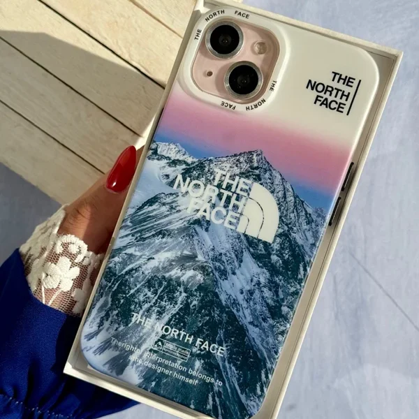 قاب The North Face Alpine Mood مناسب آیفون 15 نرمال